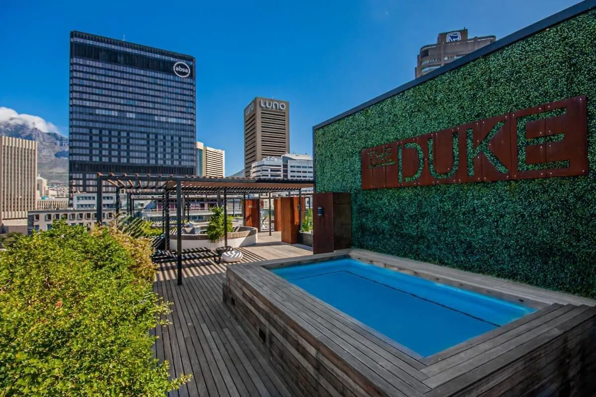 Luxurious Hotel-Type Living Couples Retreat- Pool Cape Town Apartment